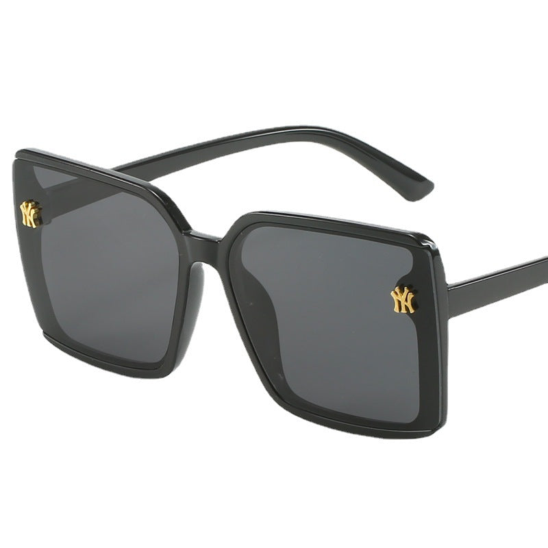 Women's Oversized Sunglasses with Elegant Lenses Kalsten