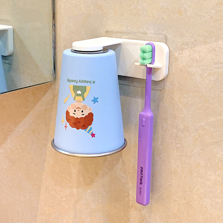 Wall-mounted toothbrush holder with playful animal design Kalsten