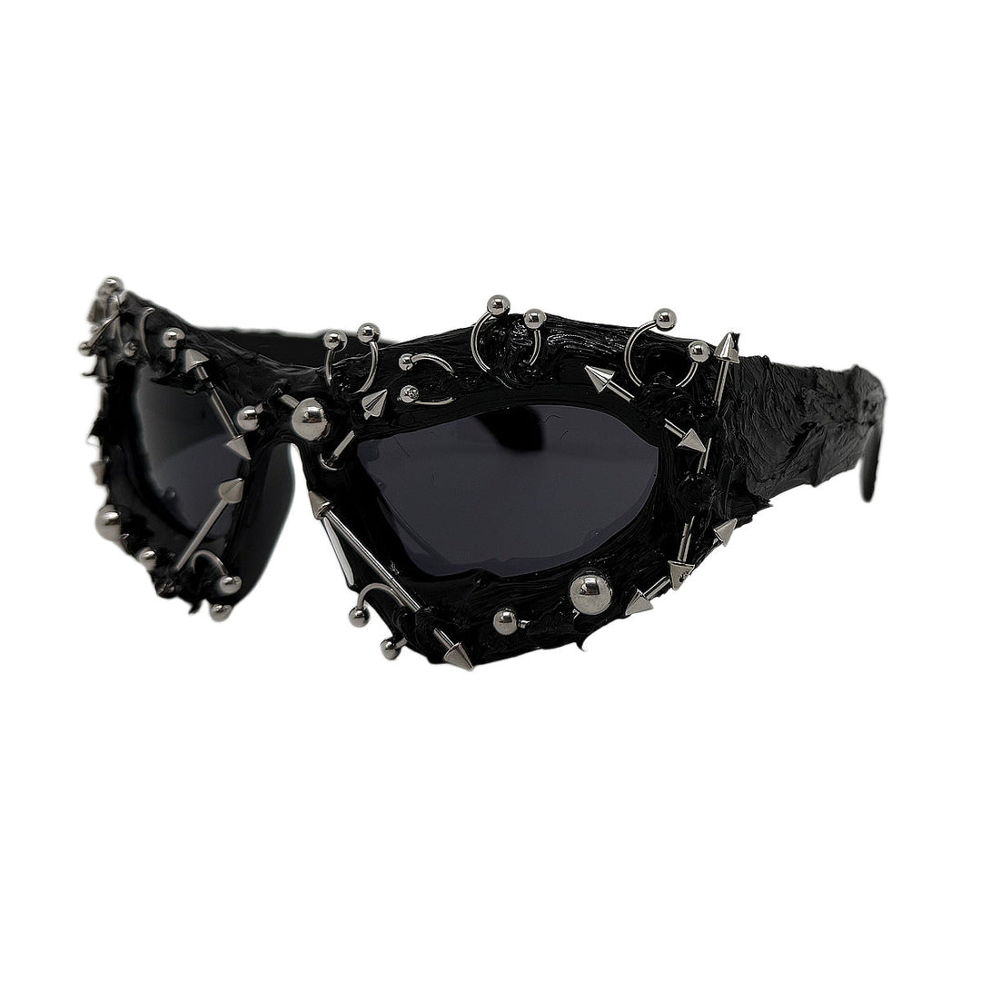Ladies fashionable sports sunglasses with pointed details Kalsten