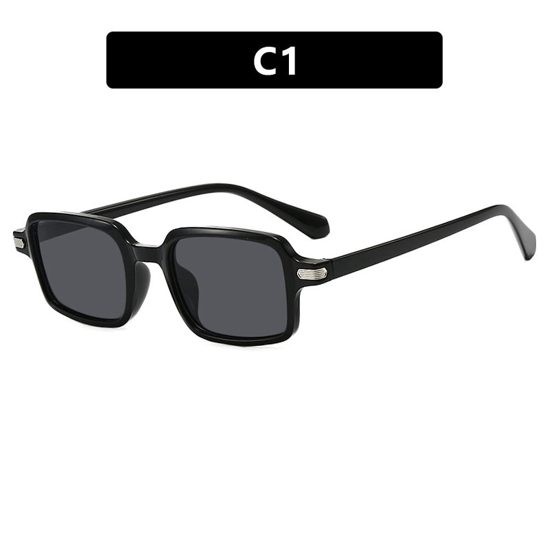 Women square sunglasses with protective UV filter and sturdy frame Kalsten