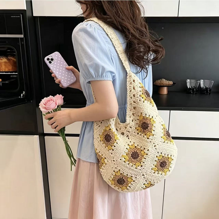 Shoulder bag with unique crochet pattern Kalsten