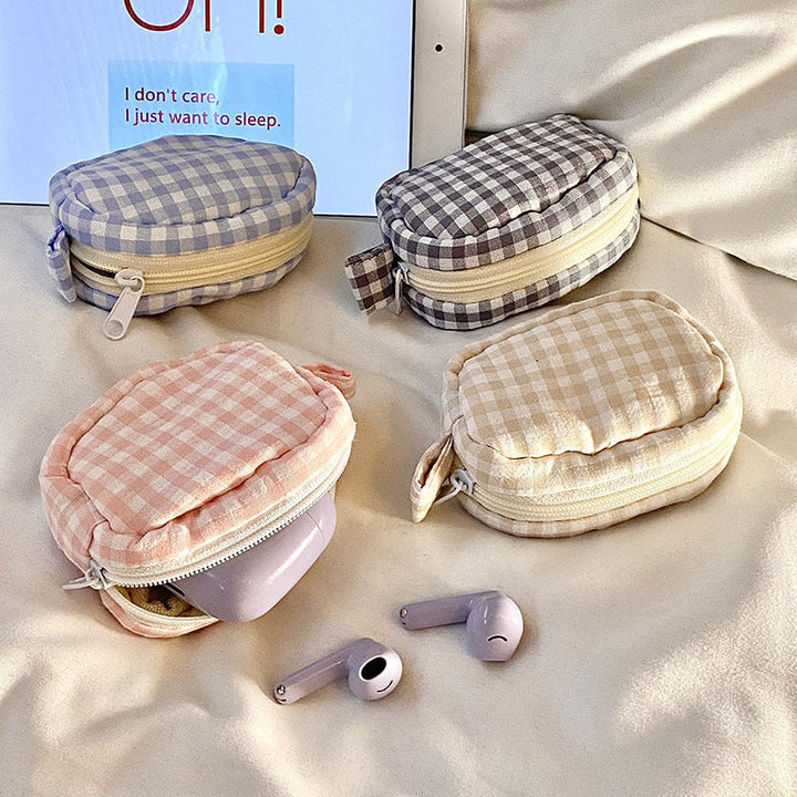 Handmade cosmetic bag in gingham design Kalsten