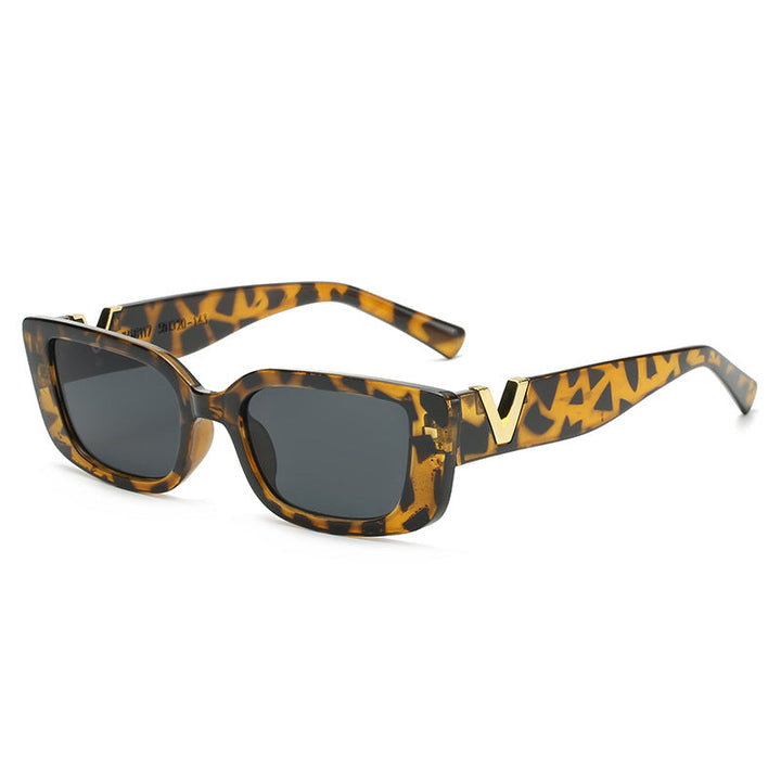 Women's fashionable sunglasses with trendy leopard print and sturdy frame Kalsten