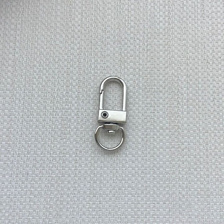 Versatile Metal Carabiner Clip Kalsten
