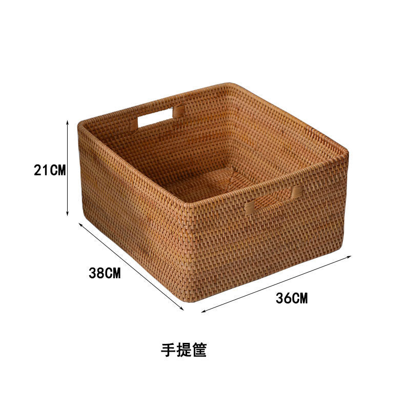 Women rectangular storage basket made of natural material Kalsten