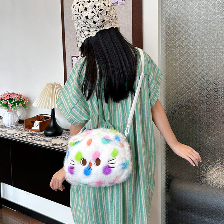 Plush bag with playful cat design Kalsten