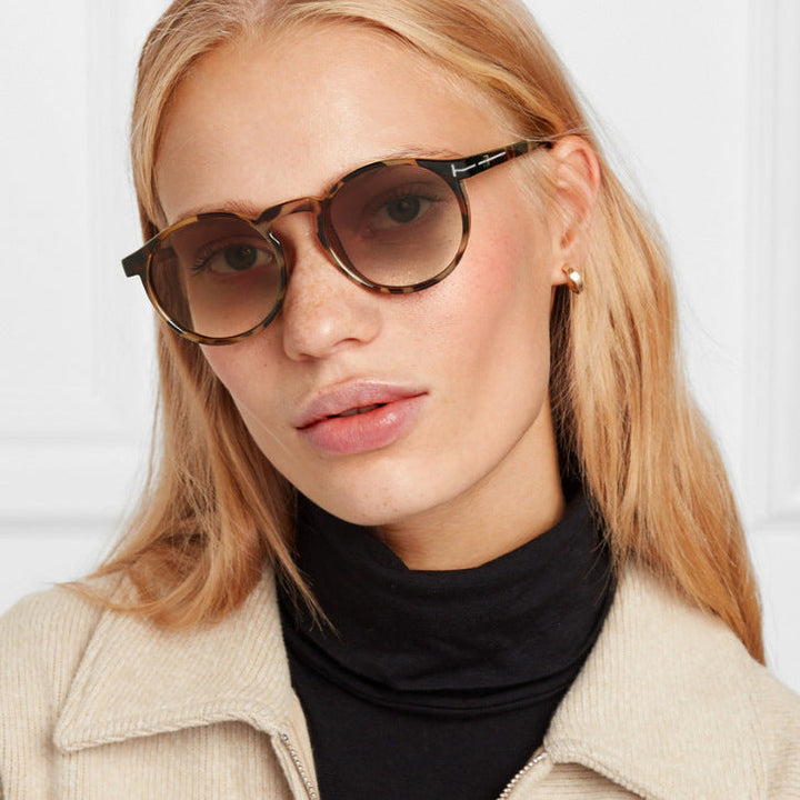 Women fashion sunglasses with elegant, round design Kalsten