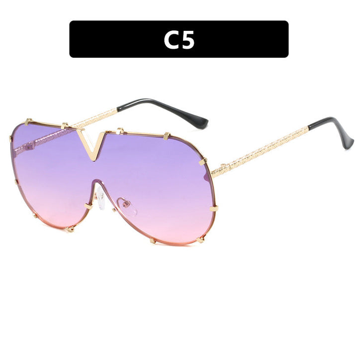 Women oversized goggles in futuristic design Kalsten