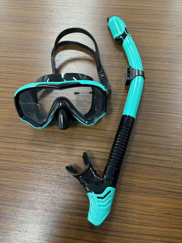 Diving mask with anti-fog technology and wide field of vision Kalsten