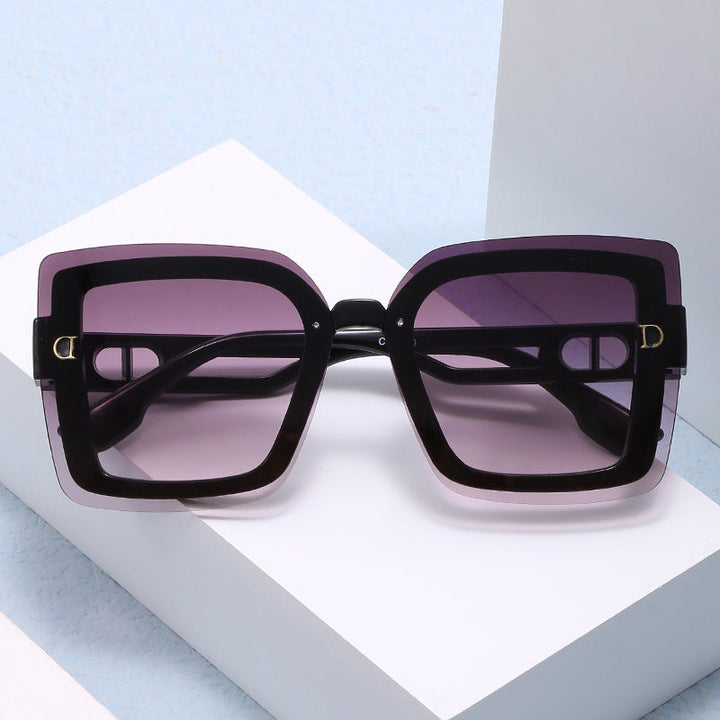 Ladies fashionable oversized sunglasses in geometric design Kalsten