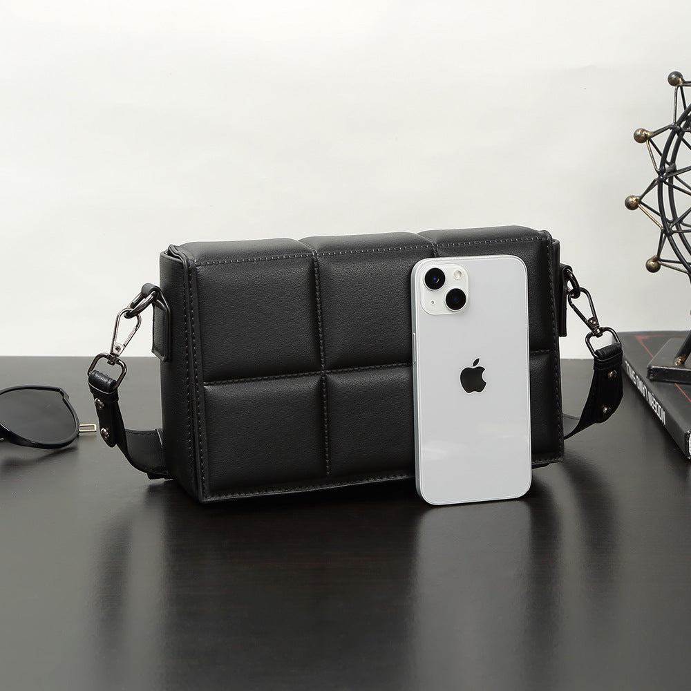 Practical Shoulder Bag in Modern Design Kalsten