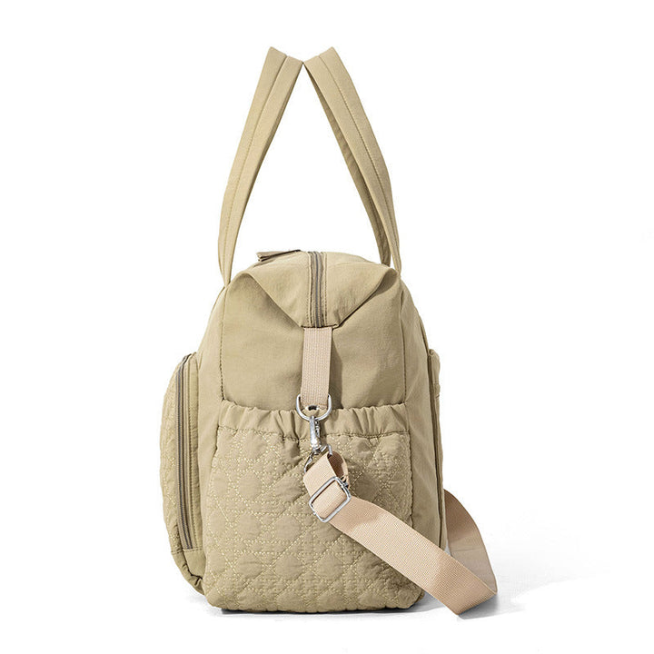 Sporty travel bag with innovative compartment design Kalsten