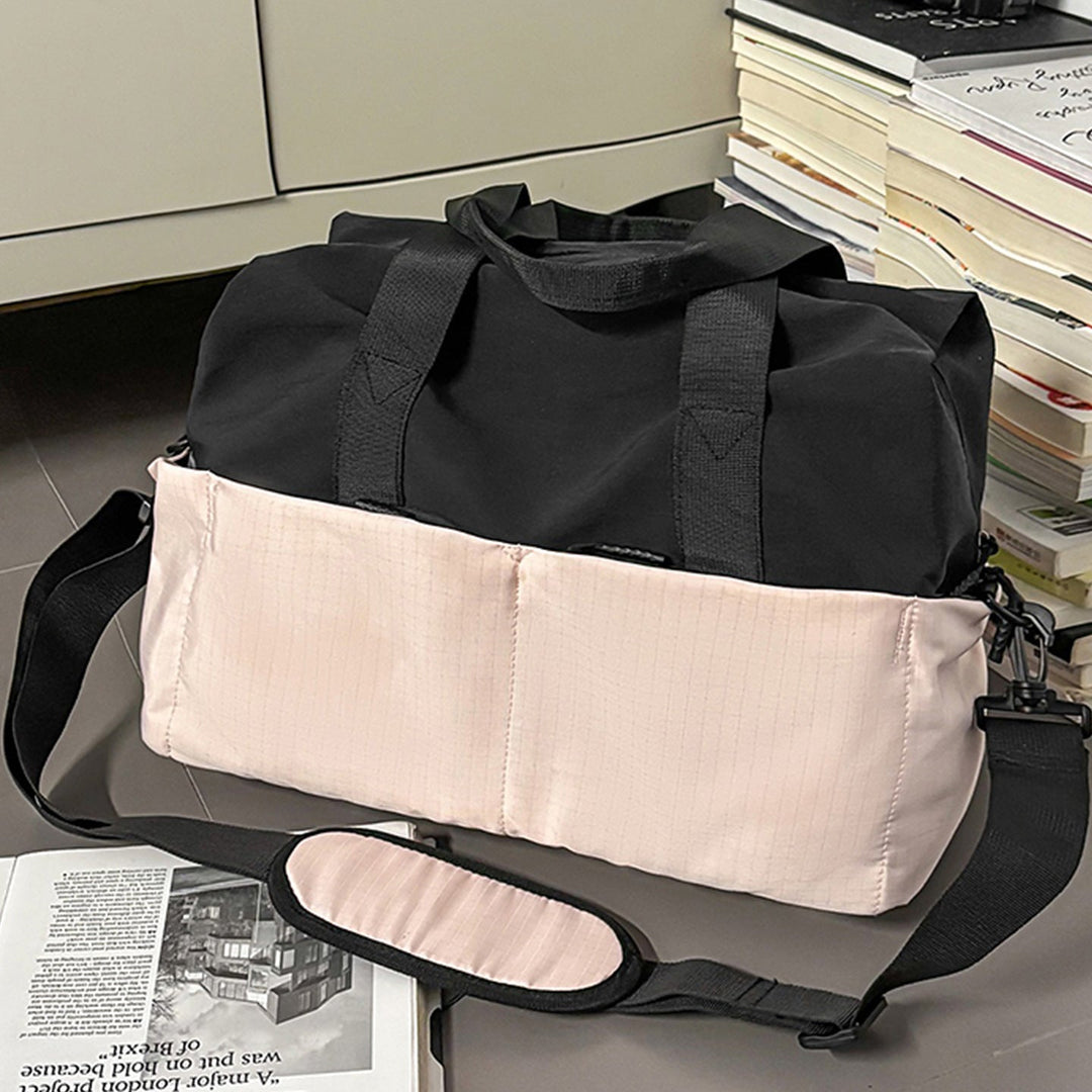 Sporty multifunctional travel bag with large storage space Kalsten