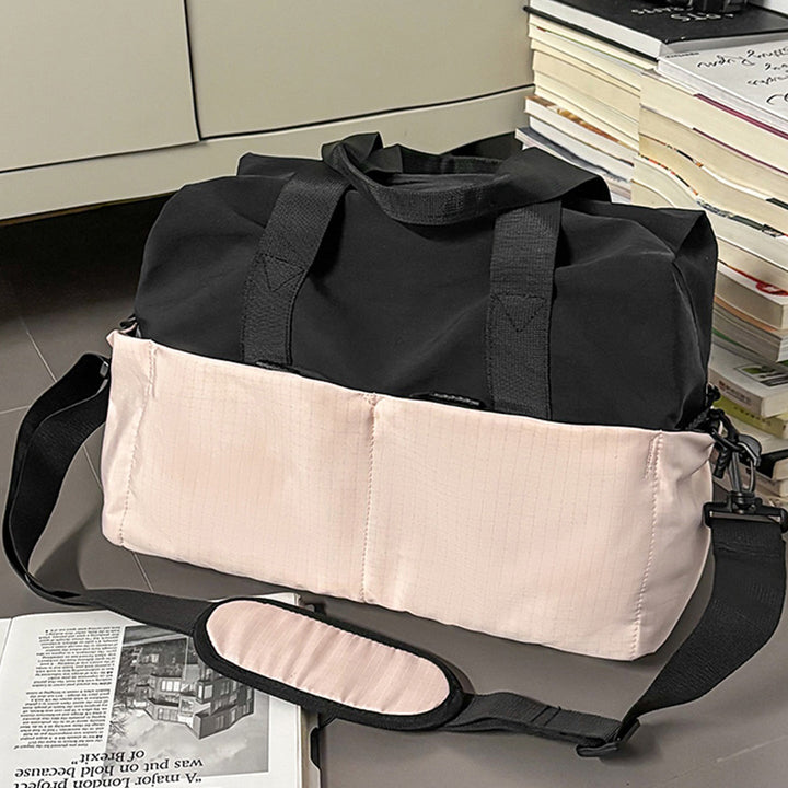 Sporty multifunctional travel bag with large storage space Kalsten