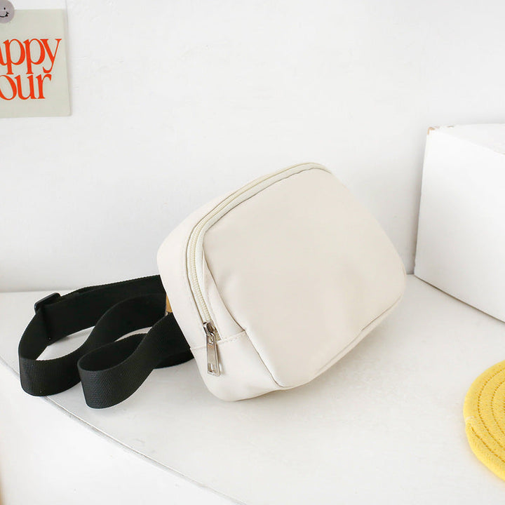 Fashionable fanny pack in minimalist form Kalsten