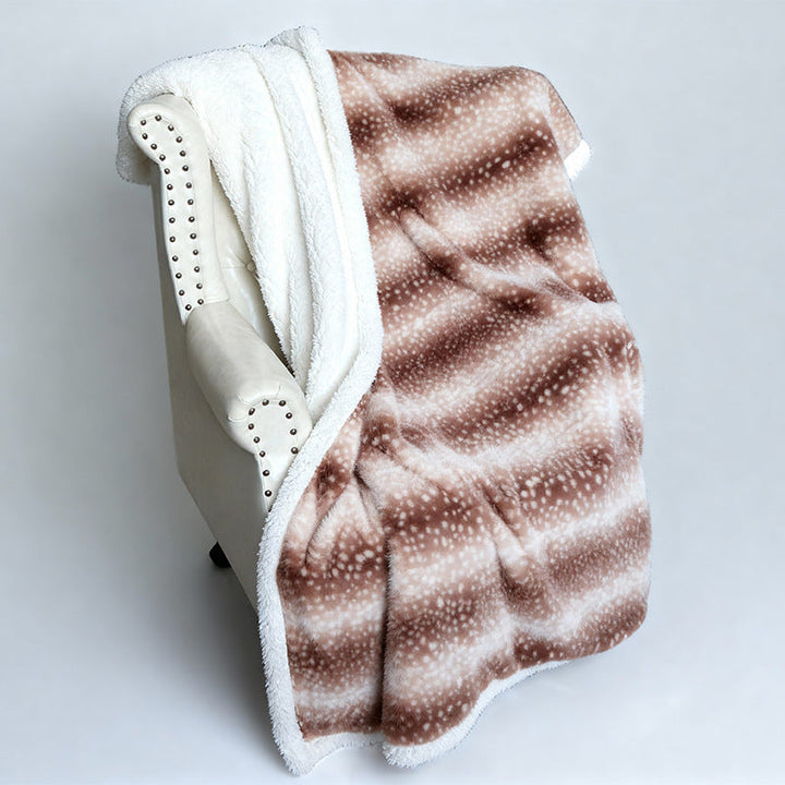 Women Cozy Dog Blanket with Soft Fleece and Modern Design Kalsten