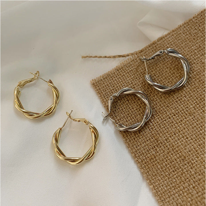 Elegant Spiral Earrings Made of High-Quality Metal Kalsten