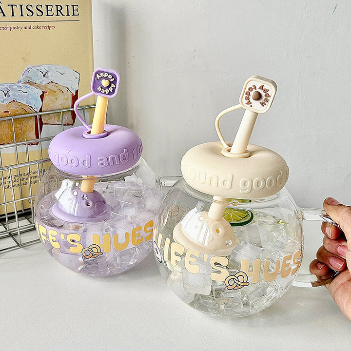 Ladies drinking container with innovative fruit insert Kalsten