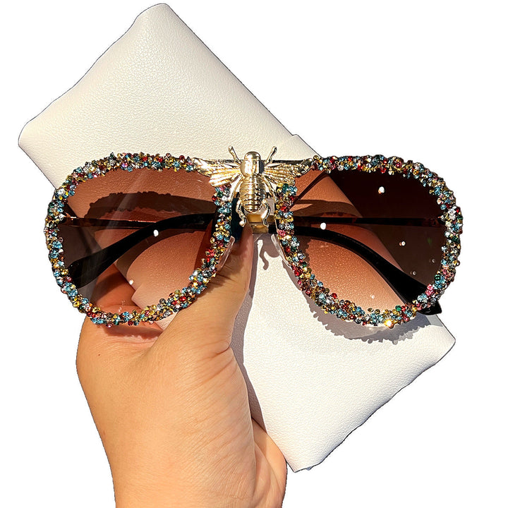 Women Glamorous Oversized Sunglasses with Unique Decorative Frame Kalsten