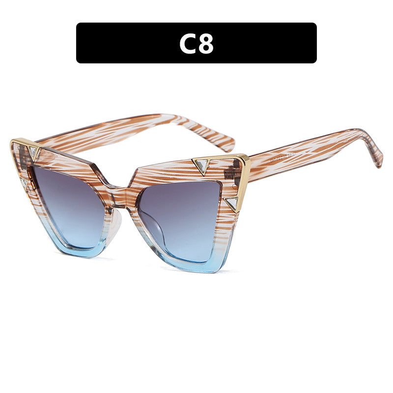 Women's Cat-Eye Sunglasses with Luxurious Design and Protective UV Filter Kalsten
