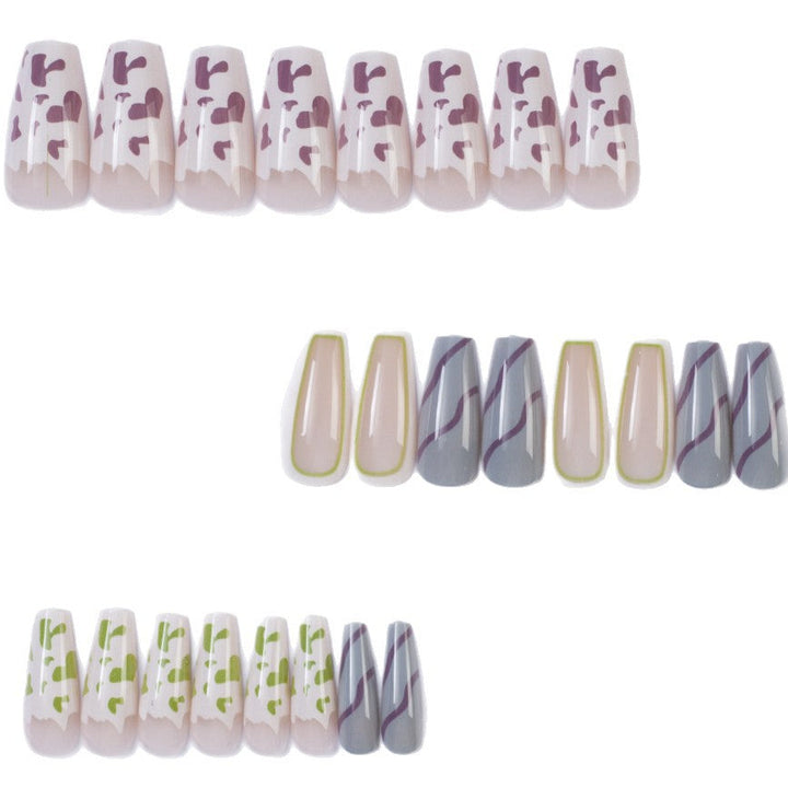 Artificial Nails in Modern Design with Graphic Patterns Kalsten