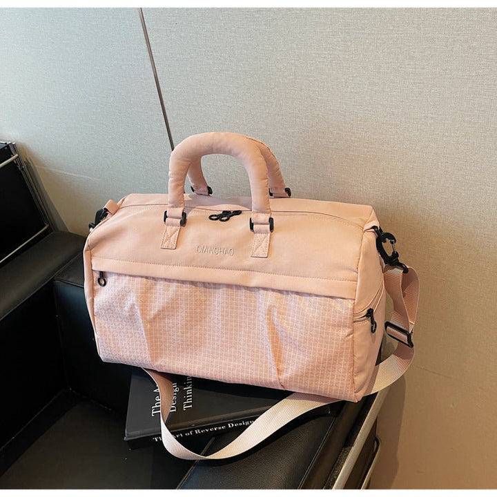 Sporty Travel Bag With Versatile Shopping Options Kalsten