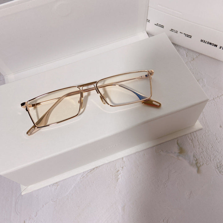 Fashionable sunglasses with rectangular metal frame Kalsten