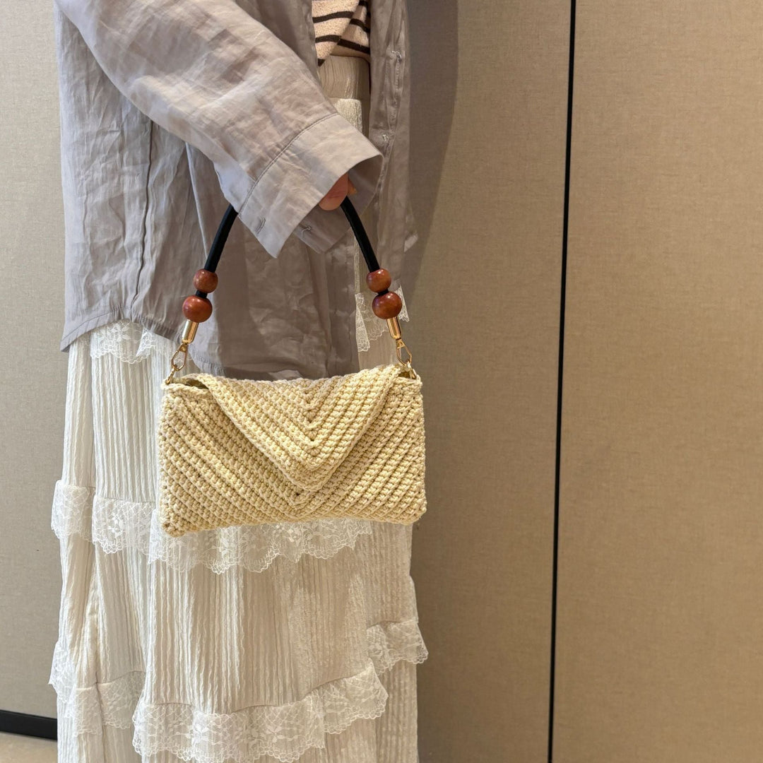 Elegant Woven Shoulder Bag Kalsten
