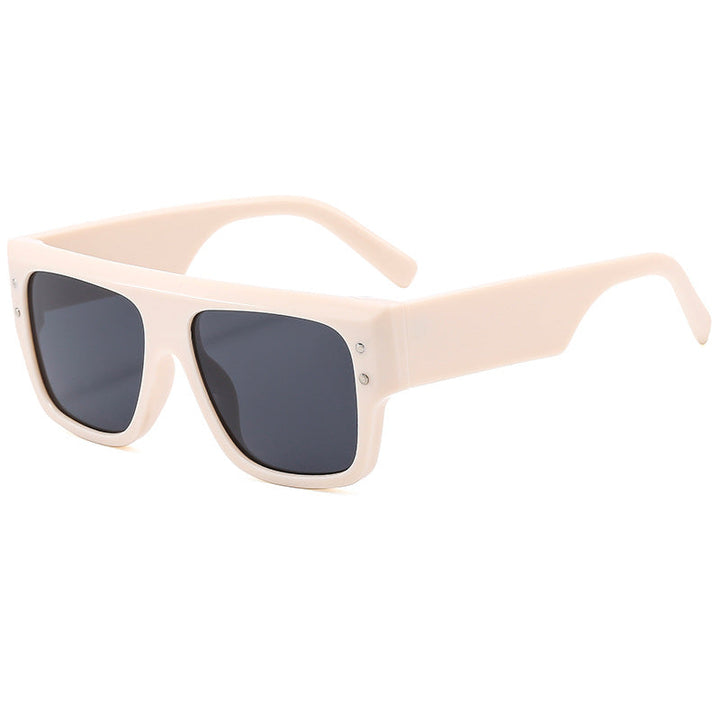 Ladies fashionable sunglasses with rectangular frame and polarized lenses Kalsten