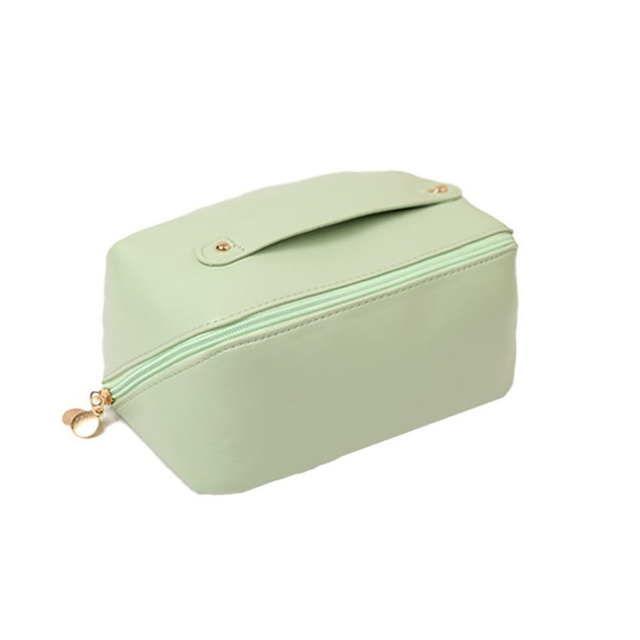 Luxurious cosmetic bag in minimalist design Kalsten