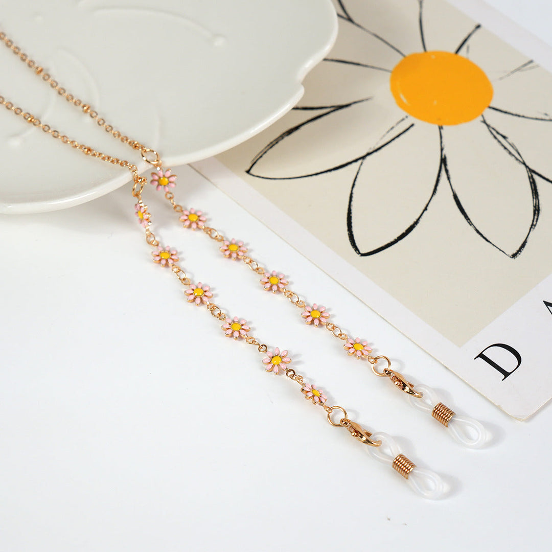 Luxurious Crystal-Embellished Eyewear Chain Kalsten