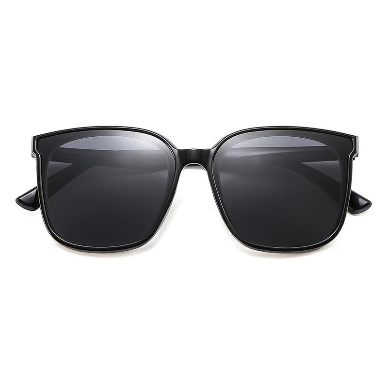Women's modern square sunglasses with UV protection and slim temples Kalsten