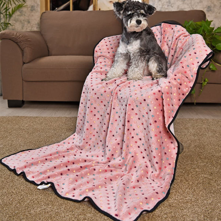 Women's Cozy Plush Blanket with Polka Dot Pattern Kalsten