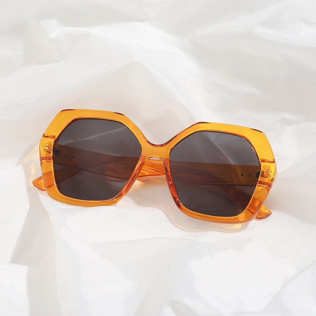 Women's geometric sunglasses with eye-catching design Kalsten