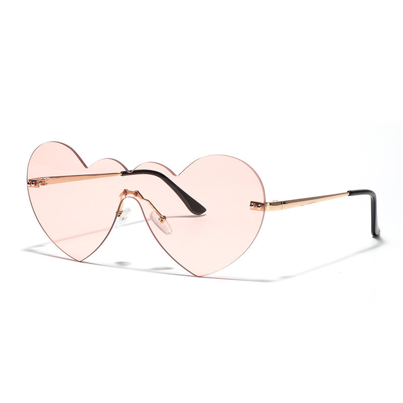 Ladies extravagant heart sunglasses with protective lenses Kalsten