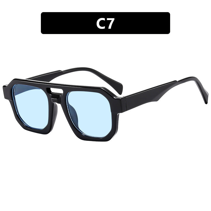 Women's modern sunglasses with square frame and UV protection Kalsten