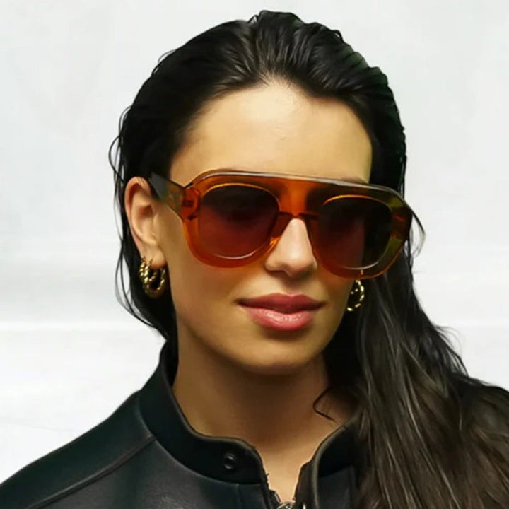 Women's oversized sunglasses with modern design and UV protection Kalsten