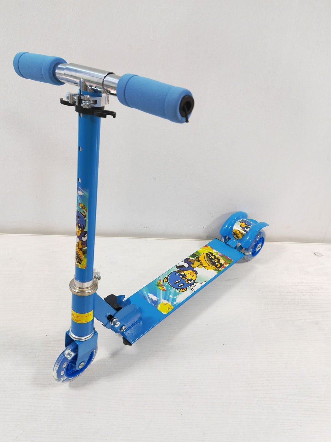 Miniature Design Kick Scooter Kalsten