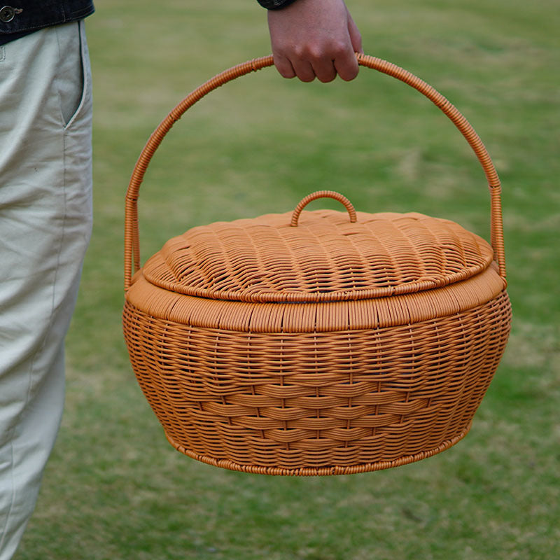 Women's Elegant Laundry Basket with Lid and Practical Handles Kalsten