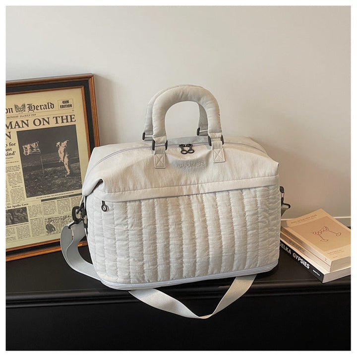 Functional travel bag with padded outer layer Kalsten