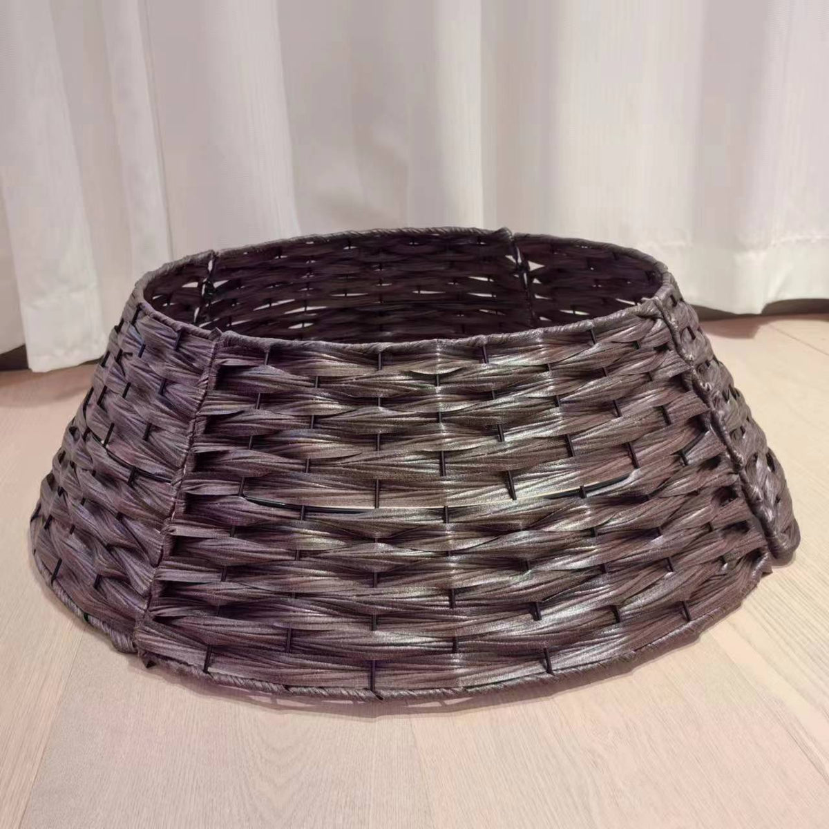 Decorative Woven Acalora