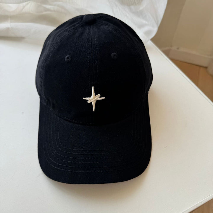 Men's Classic Embroidered Cap Kalsten