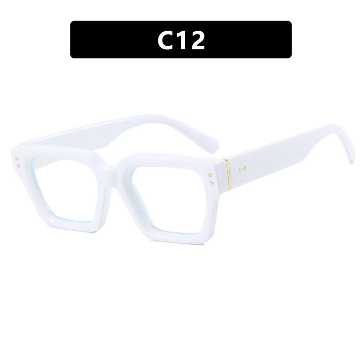 Women's trendy sunglasses in elegant oversized design Kalsten
