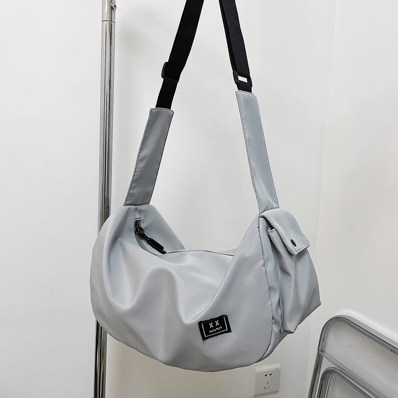 Sporty shoulder bag with adjustable carrying strap Kalsten