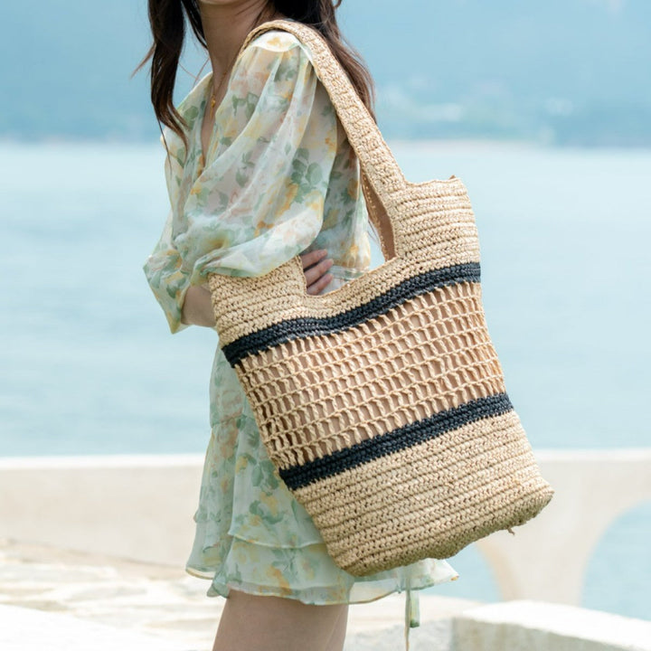 Handwoven tote bag with modern grid pattern Kalsten