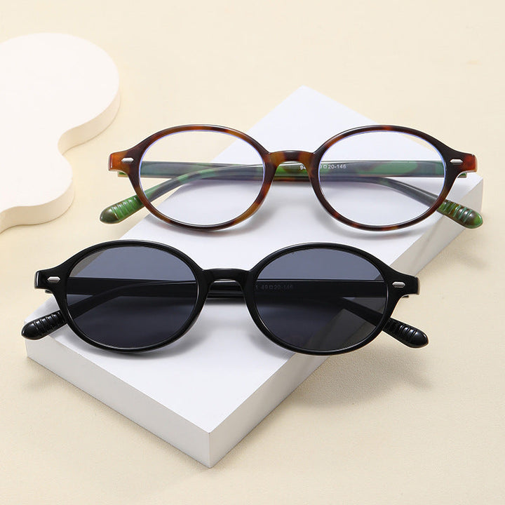 Women's fashionable round reading glasses with flexible plastic frame Kalsten