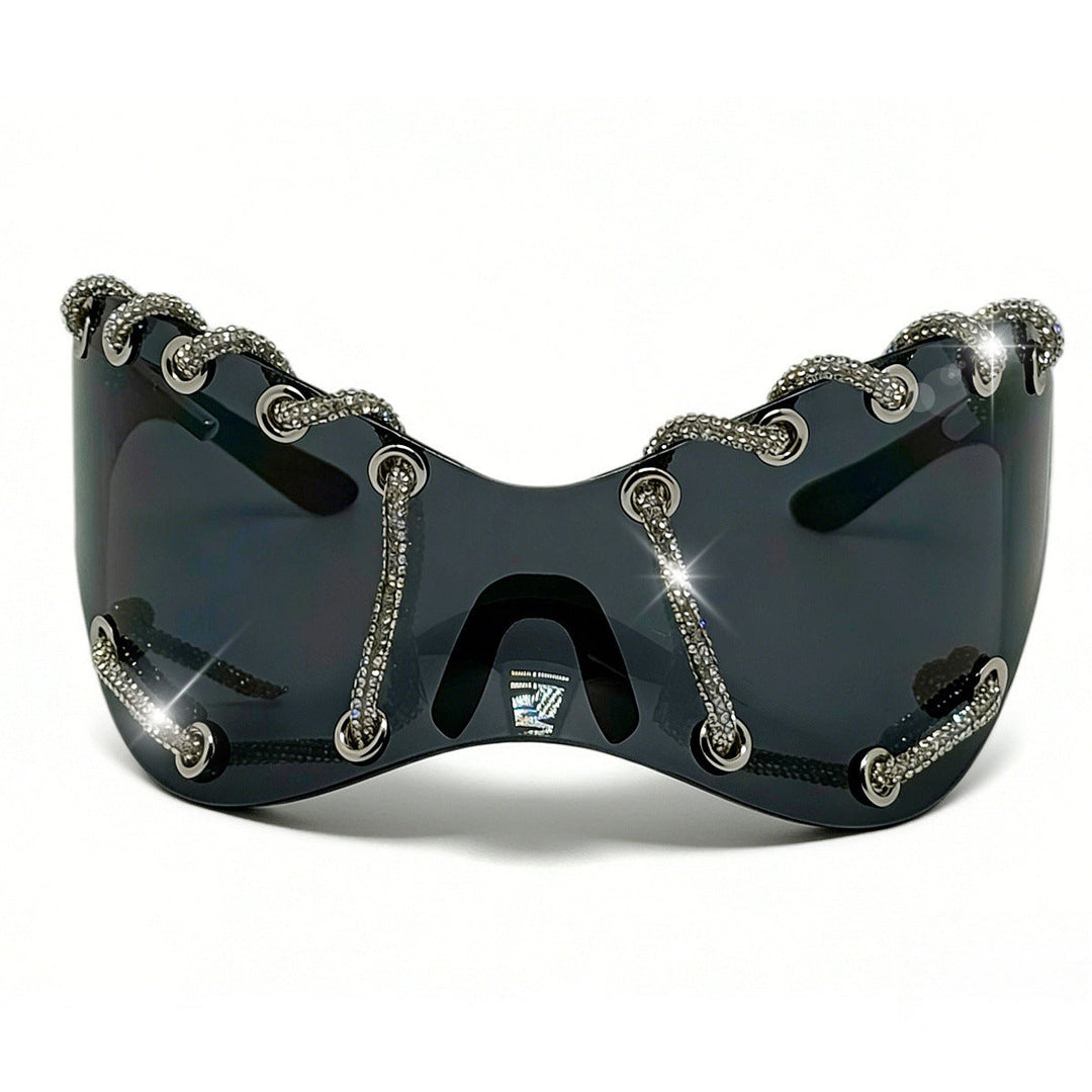 Women extravagant sunglasses with unique chain design Kalsten