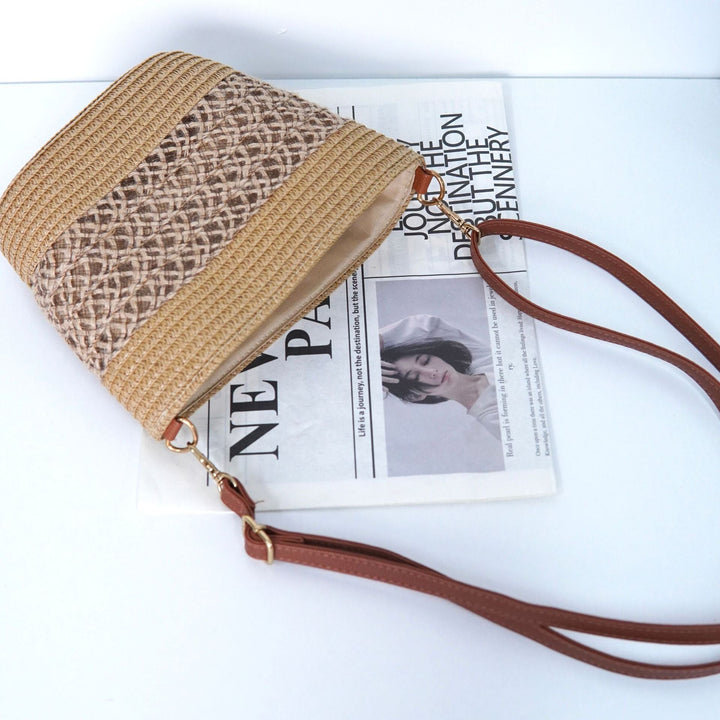Shoulder bag with refined crochet and leather accents Kalsten