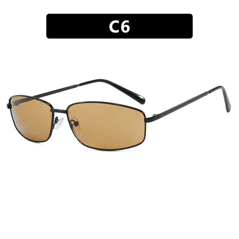 Women's sporty sunglasses with stylish metal protection Kalsten