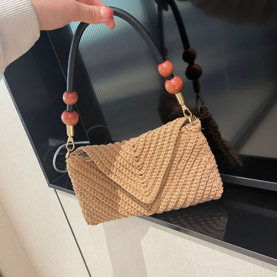 Elegant Woven Shoulder Bag Kalsten